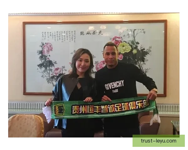 女王公园巡游者俱乐部新赛季备战与引援动态全解析深度报道与未来展望