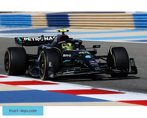 F1赛季最新动态:梅赛德斯车队改进引擎与红牛竞争愈发激烈 F1赛季最新动态:梅赛德斯车队改进引擎与红牛竞争愈发激烈