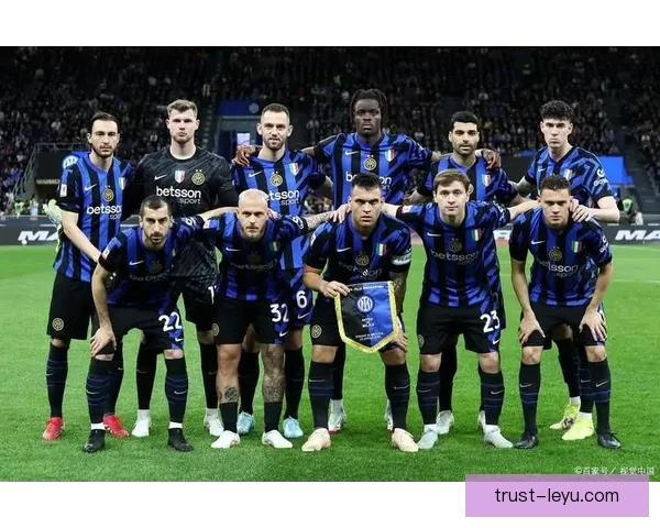 国际米兰新赛季阵容调整与战术革新引发欧冠前景与联赛争冠双重期待 国际米兰新赛季阵容调整与战术革新引发欧冠前景与联赛争冠双重期待