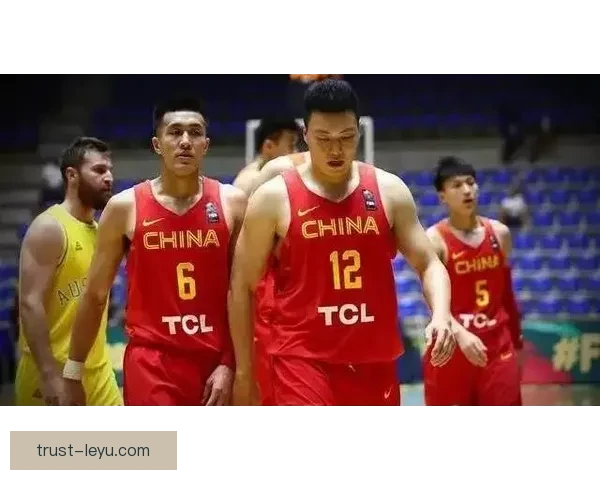 中国男篮逆袭韩国成功挺进亚洲杯四强 展现强大团队凝聚力