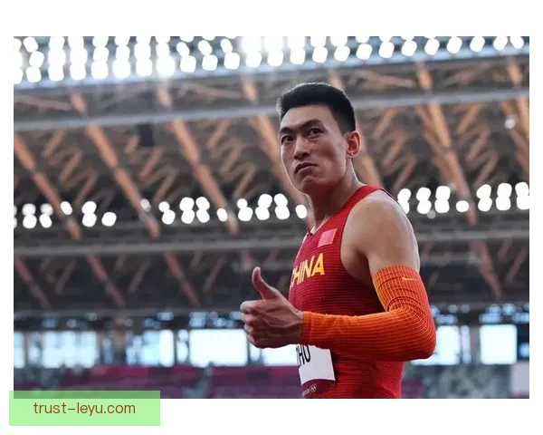 冠军背后的坚持与努力：运动员独家访谈揭秘成长心路历程